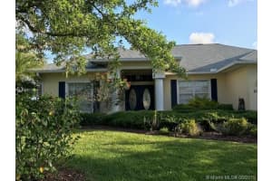 4905 Sw Pheasant Ln Sw, Vero Beach