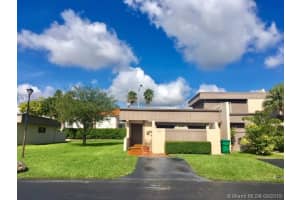 7426 Sw 106th Pl, Miami