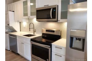 934 Michigan Ave 303, Miami Beach 934 Michigan Ave 303, Miami Beach