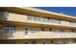 1300 Ne 191st St A106, Miami