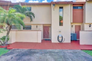 8942 Sw 149th Pl, Miami