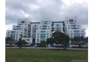 7600 Collins Ave 714, Miami Beach