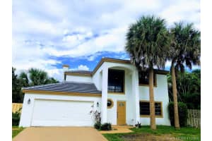 8801 Sw 13th St, Pembroke Pines