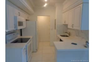 3261 Sabal Palm Mnr 103, Davie