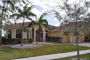 2063 Sw 195th Ave, Miramar
