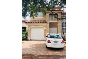 10928 Nw 67th St 10928, Doral