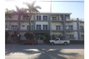 2734 Bird Ave 214, Miami 2734 Bird Ave 214, Miami
