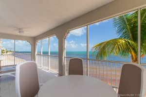 117 Coco Plum Dr B2, Other City - Keys/Islands/Caribbean