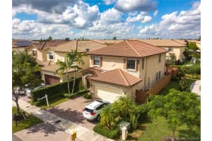 8800 Nw 115th Ct, Doral