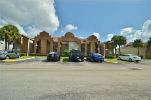 775 Sw 113th Way 775, Pembroke Pines