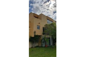 9301 Sw 4th St 202c, Miami 9301 Sw 4th St 202c, Miami