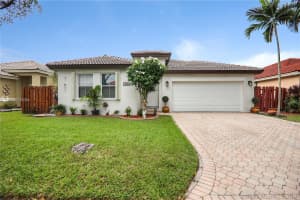 8451 Sw 163rd Pl, Miami