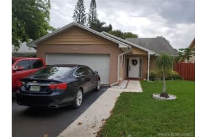 8340 Sw 41st Ct, Davie
