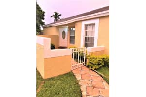 14963 Sw 74th Ter, Miami