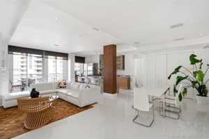 808 Brickell Key Dr 3605, Miami