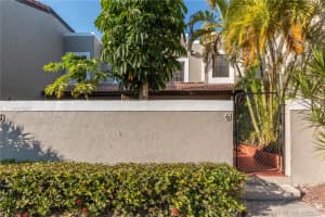 10520 Sw 153rd Ct 6, Miami 10520 Sw 153rd Ct 6, Miami