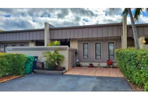 10516 Sw 74 Ln 10516, Miami