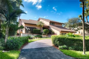 360 Costanera Rd, Coral Gables