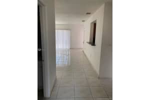 12526 Nw 11th Trl 207, Miami