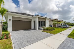 15001 Sw 174th St, Miami