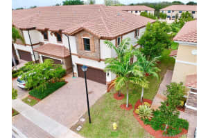 12225 Vaquero Trails Dr 12225, Davie