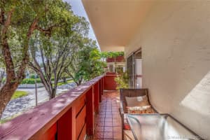 1205 Mariposa Ave 326, Coral Gables
