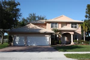 15841 Sw 61st St, Davie