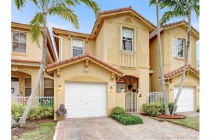6332 Sw 164th Path, Miami