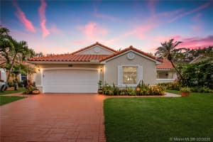 1821 Sw 136th Way, Miramar