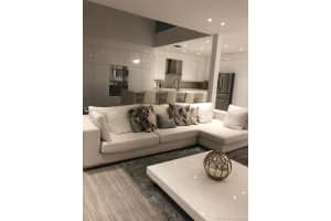 6963 Nw 109th Ave, Doral