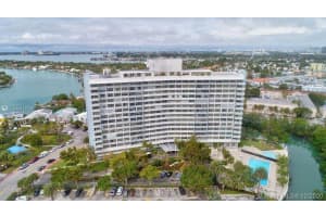7441 Wayne Ave 3h, Miami Beach