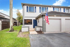 15478 Sw 110 Ter 15478, Miami