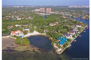 29 Tahiti Beach Island Rd, Coral Gables