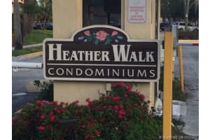 9013 Sw 138 St 27-2, Miami