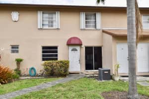 15270 Sw 80th St 9, Miami