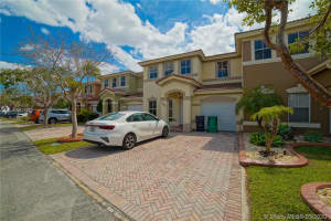 16468 Sw 48th Ter 16468, Miami