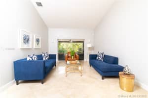 19999 Sw 3rd Pl, Pembroke Pines