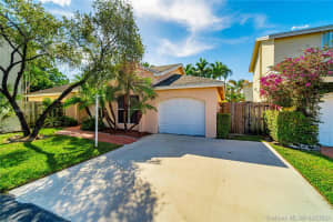 9946 Nw 51st Ter, Doral 9946 Nw 51st Ter, Doral