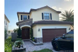 11580 Nw 87th Ln, Doral