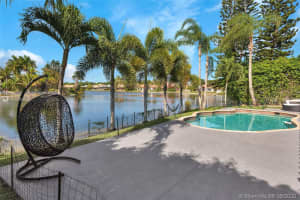 10621 Nw 18th Ct, Plantation