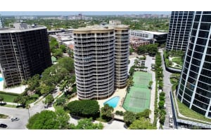 2843 S Bayshore Dr P3 C & D, Miami 2843 S Bayshore Dr P3 C & D, Miami