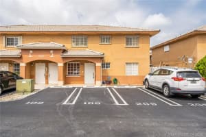 2403 W 76th St 109, Hialeah 2403 W 76th St 109, Hialeah