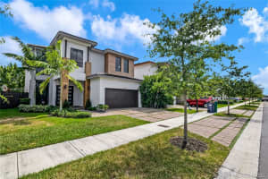 15874 Sw 136th Way, Miami 15874 Sw 136th Way, Miami