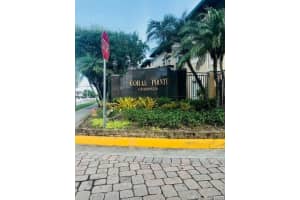 8540 Nw 6th Ln 7-105, Miami