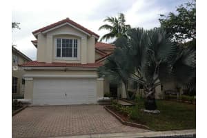 845 Natures Cove, Dania Beach