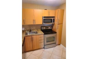 4019 N University Dr 203, Sunrise