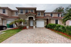 16572 Sw 47th Ter, Miami