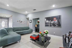 19543 Nw 50th Ct, Miami Gardens