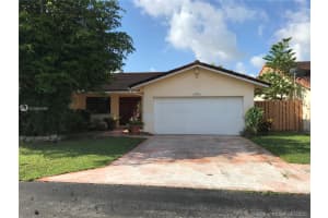 15842 Sw 105th St, Miami