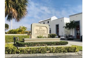 2620 W 76th St 203, Hialeah